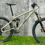 high pivot Kavenz VHP16 FB